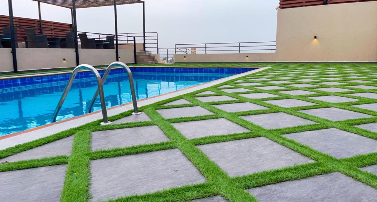 Tripper Inn Dammam Bagian luar foto
