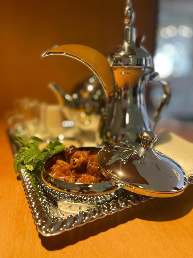 Tripper Inn Dammam Bagian luar foto