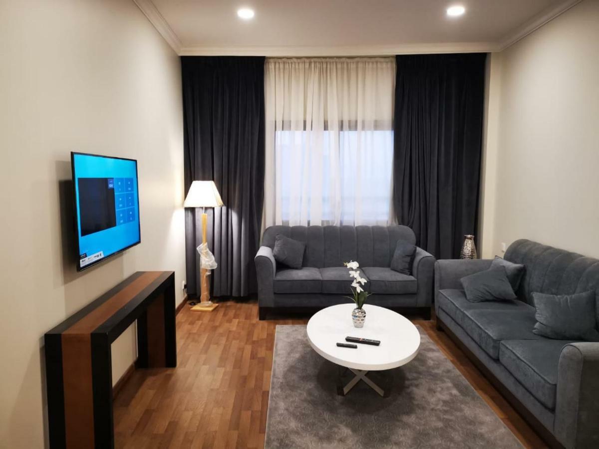 Tripper Inn Dammam Bagian luar foto