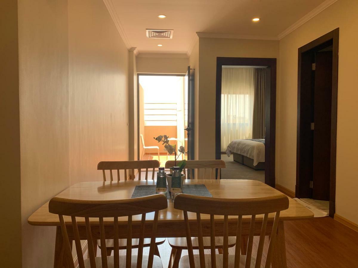 Tripper Inn Dammam Bagian luar foto